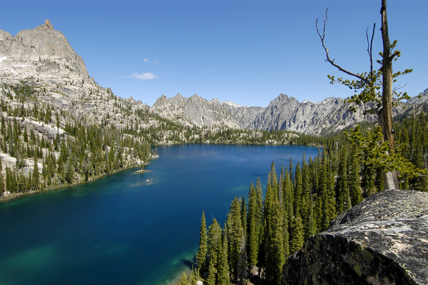 Baron Lake in the Sawtooth Mtns