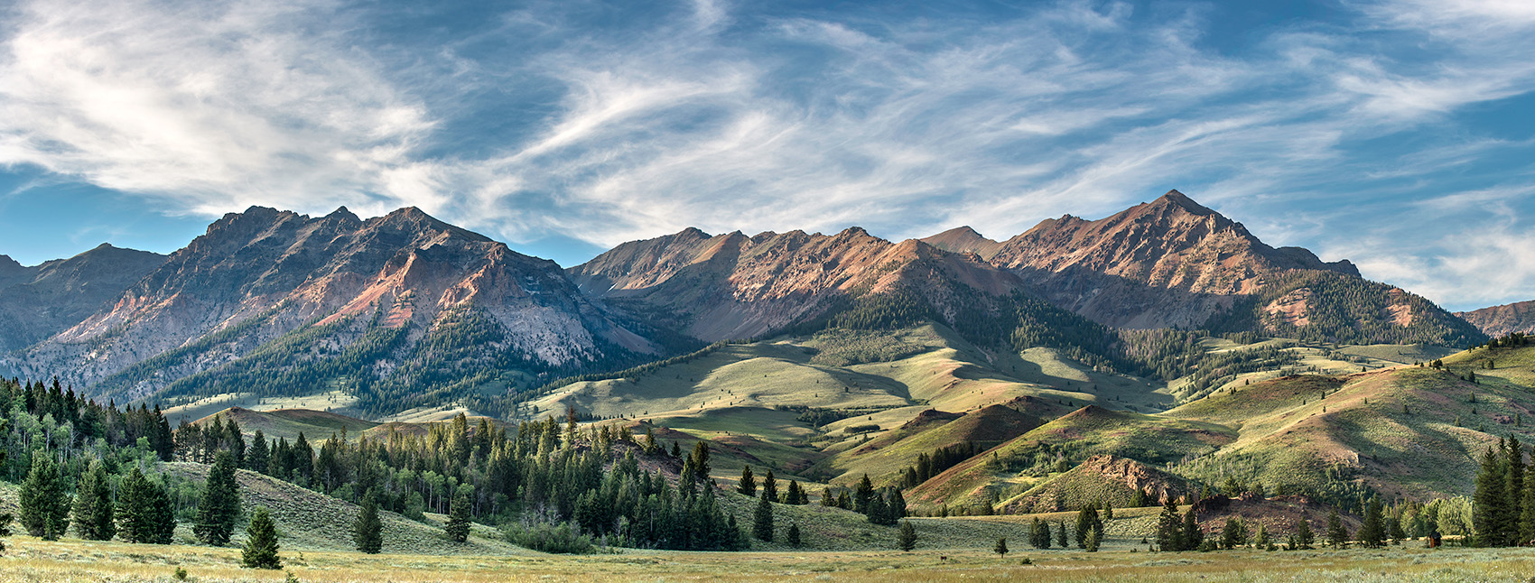 Landscape photo of Sawtooth Mountains